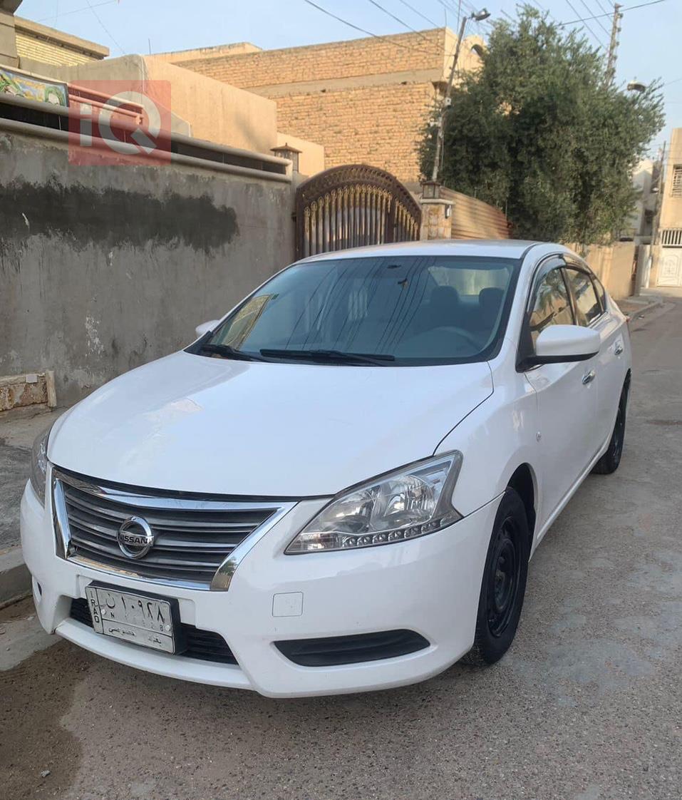 نيسان سنترا